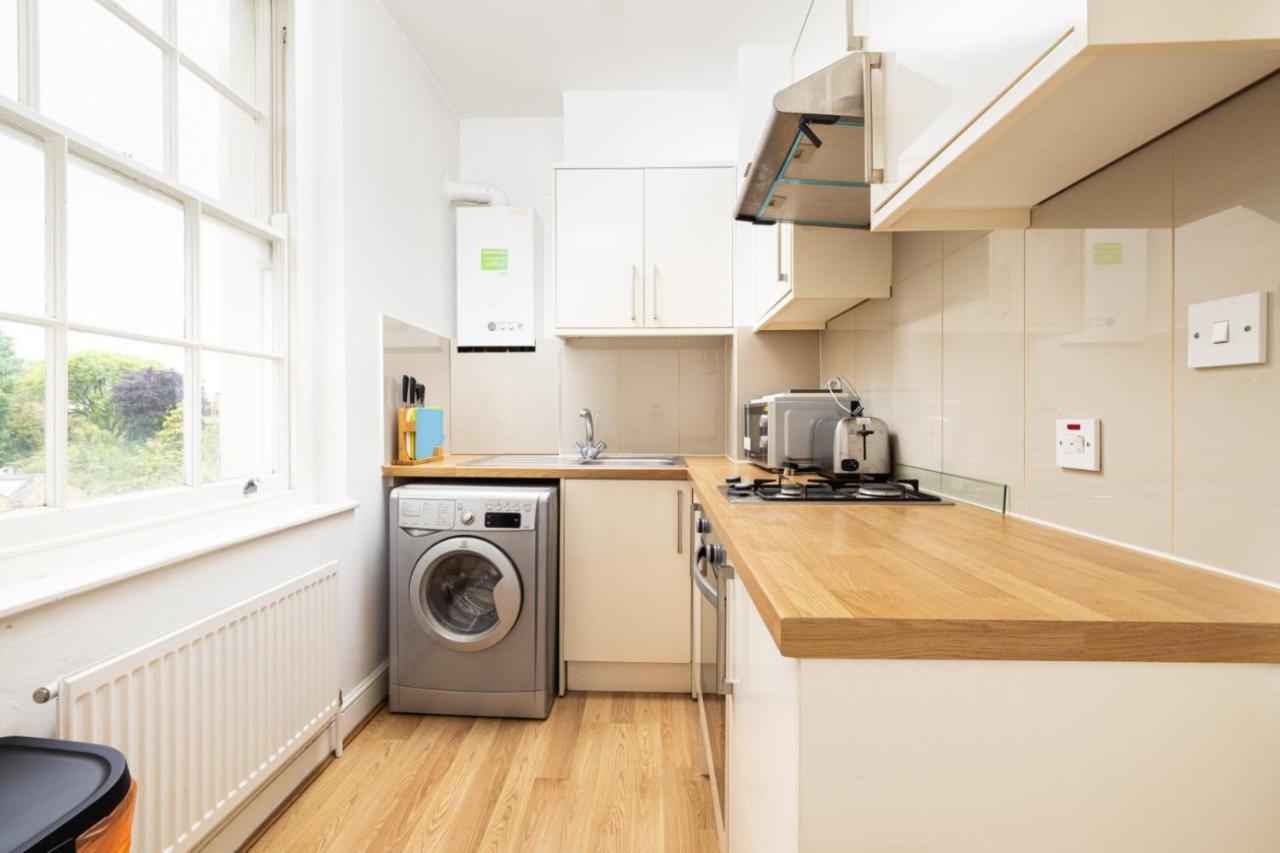 Ferienwohnung Mornington Crescent London Exterior foto
